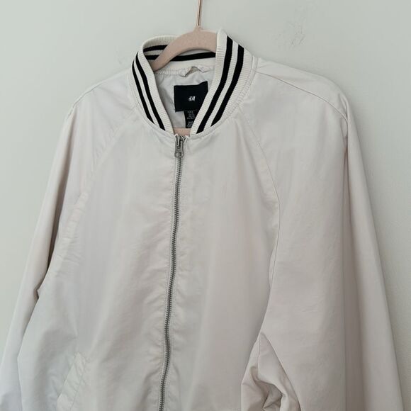 H&M Men’s Bomber Jacket White Size XL - Picture 11 of 11